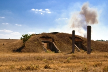 Picture of an Airsoft Bunker in the dirt ground with door in the middle